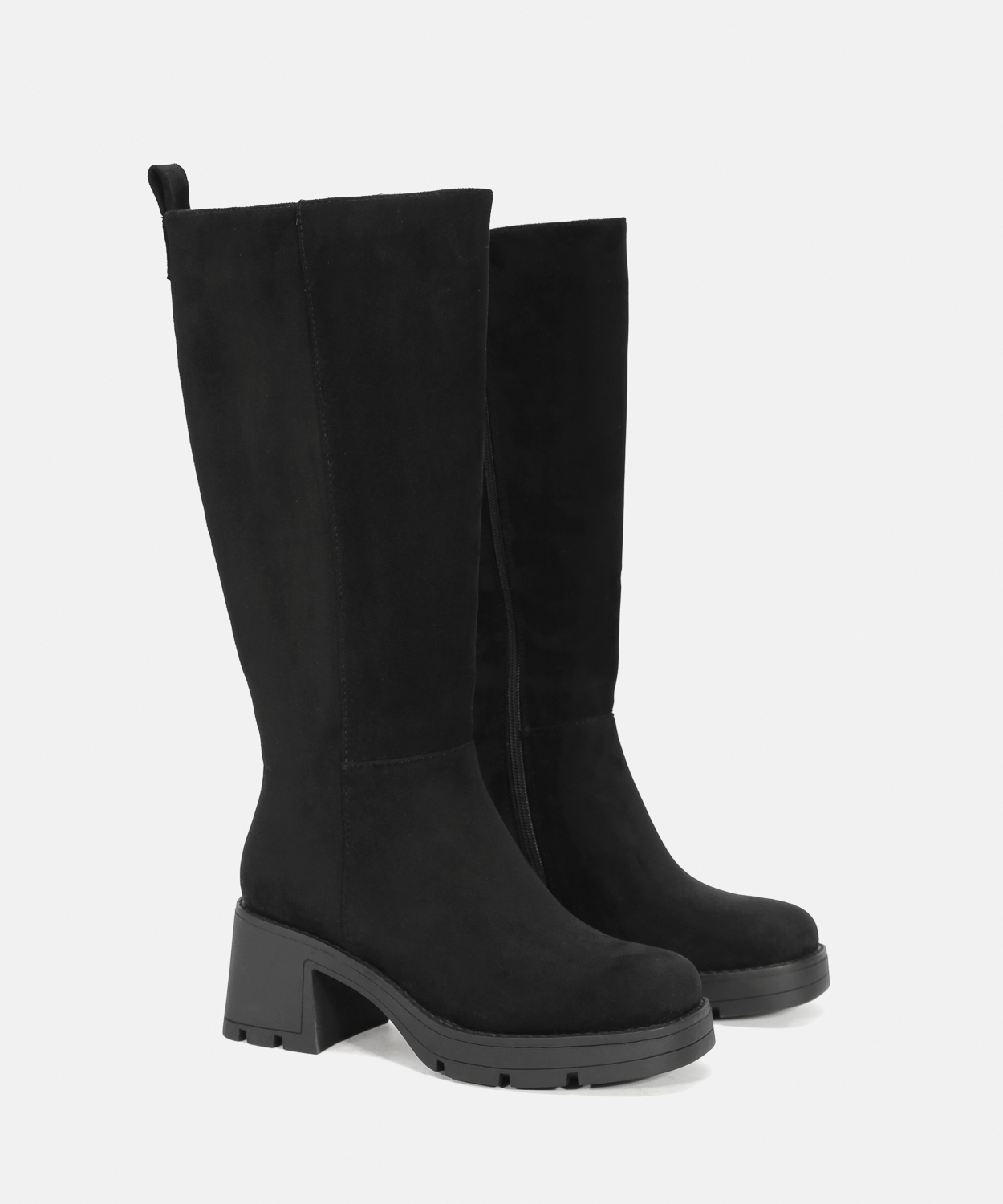 Botas negras ca&ntilde;a alta tac&oacute;n image number null